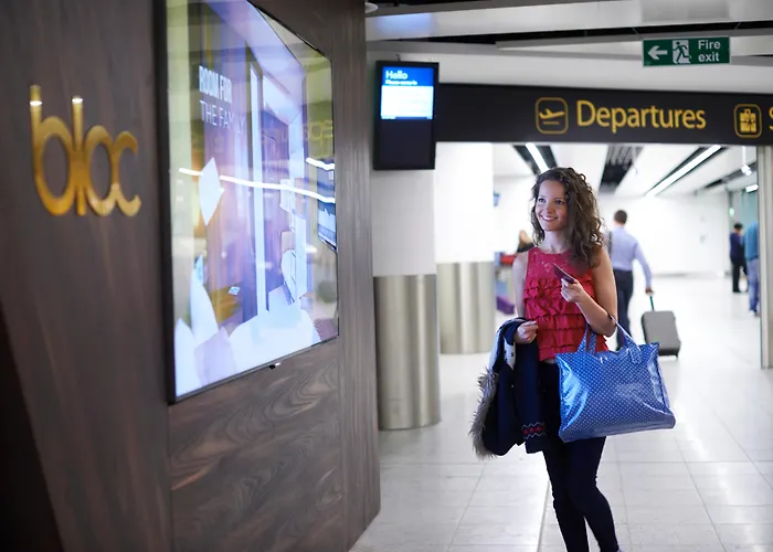 Bloc London Gatwick AirportAirport Hotel