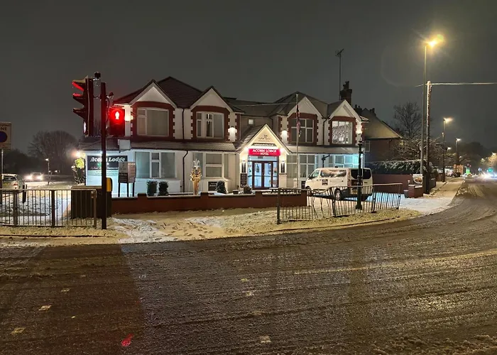 Acorn Lodge Gatwick & ParkingAirport Hotel