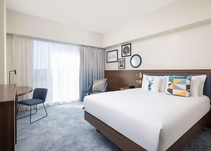 Hampton By Hilton London Gatwick Airport Hotel