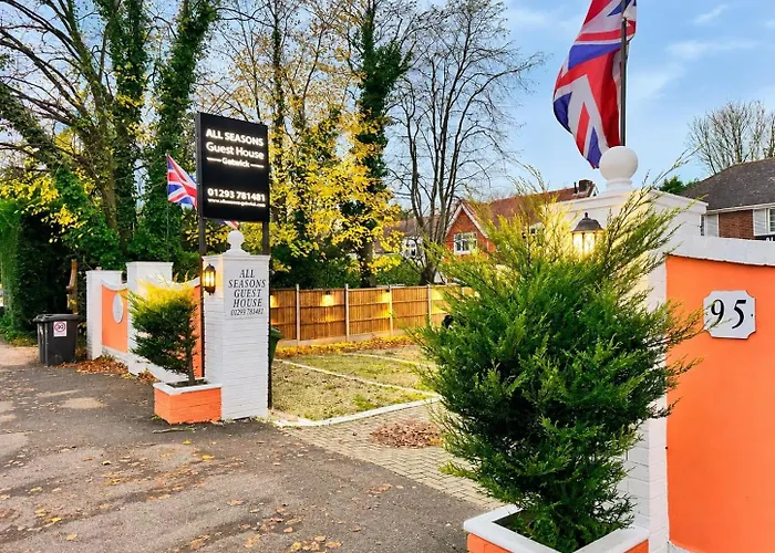 All Seasons Gatwick Guest House & Parking Horley 
